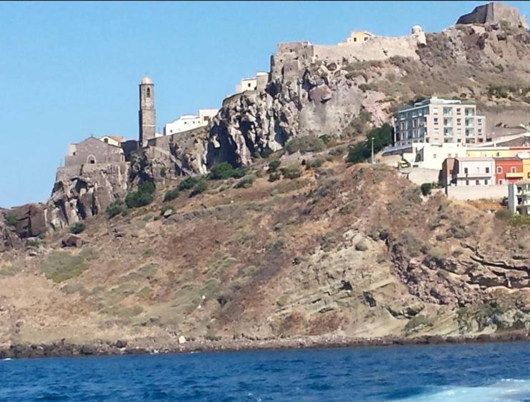 La Terrazza Di Archimede Bed & Breakfast Castelsardo Ngoại thất bức ảnh